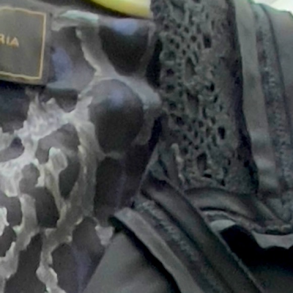 BCBGMaxAzria Jacket - Picture 14 of 14